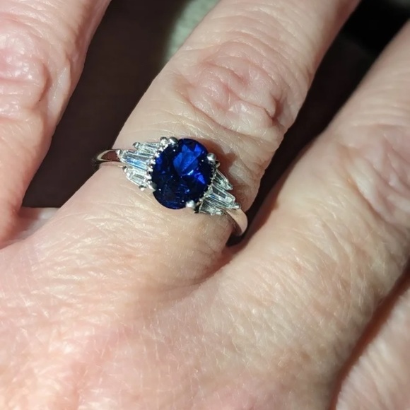 NEW Solid Sterling Silver Lab Blue Sapphire Ring - Picture 5 of 6